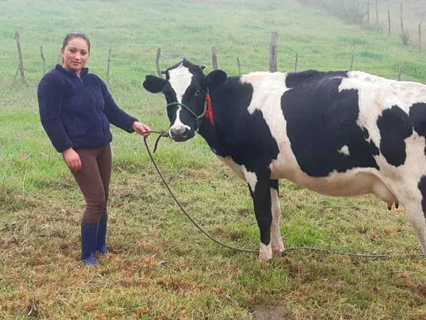 Ecuador: Jóvenes azuayos aprobaron escuela de emprendimiento agroproductivo
