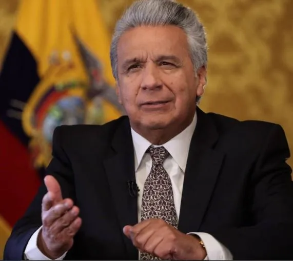 Presidente Moreno difiere para noviembre el pago del 2% del Impuesto a la Renta para microempresarios