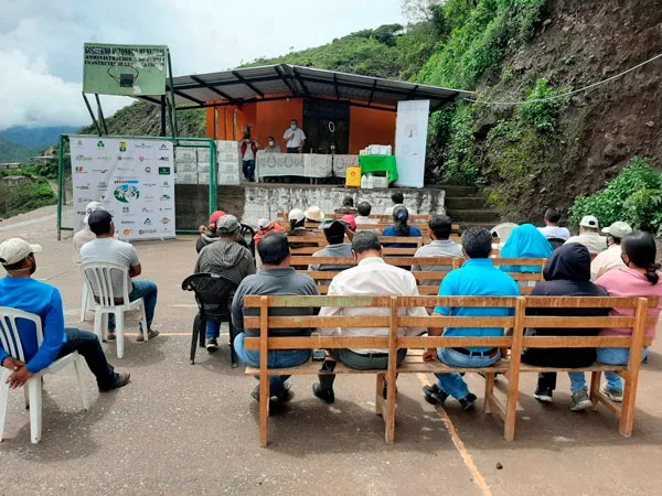 Ecuador: Inaugurado en Chichaca centro de acopio primario para envases agroquímicos