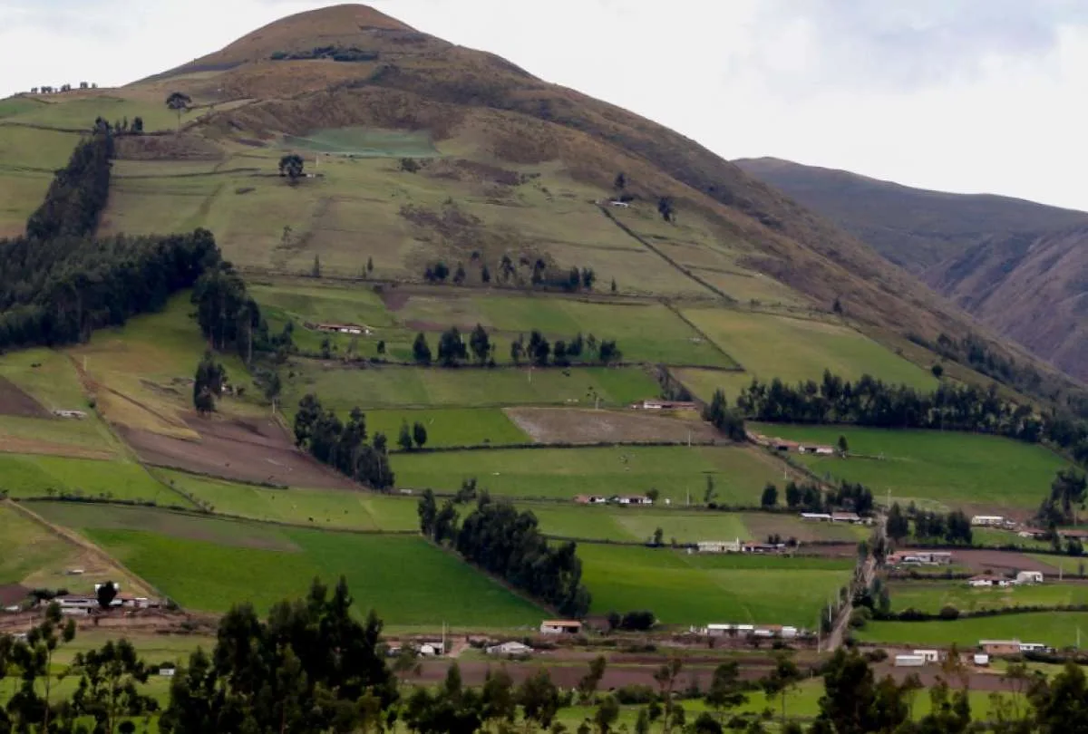 Ecuador: Gobierno apoyará al sector rural con créditos y menos aranceles para la importación de maquinaria