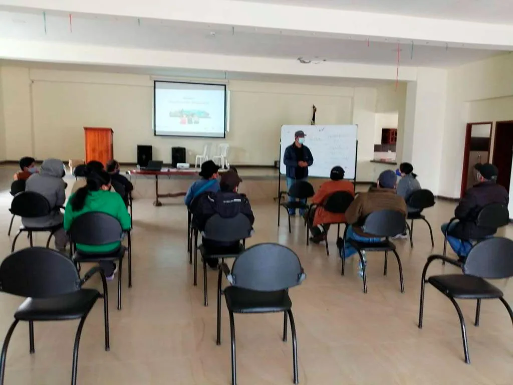 Ecuador: Manejo financiero, prioridad para pequeños productores