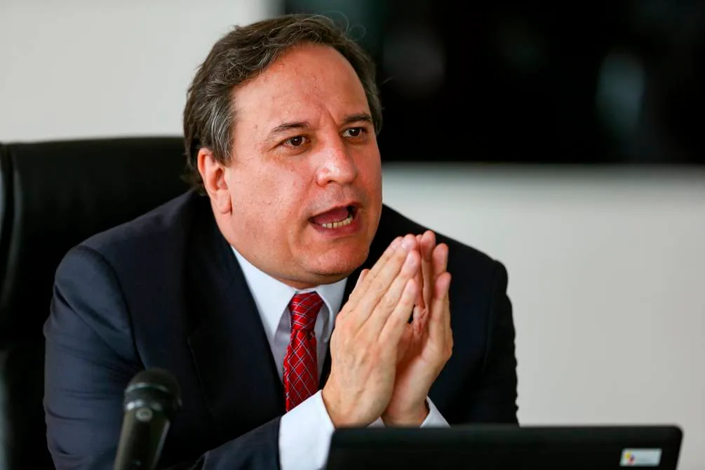 BID otorga crédito de $300 millones para el bono de desarrollo humano en Ecuador