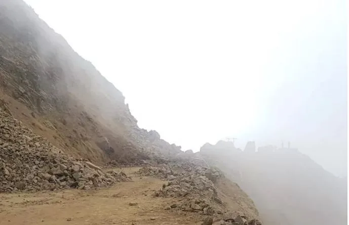 Ecuador: La vía Cuenca-Molleturo-El Empalme permanecerá cerrada hasta nuevo aviso