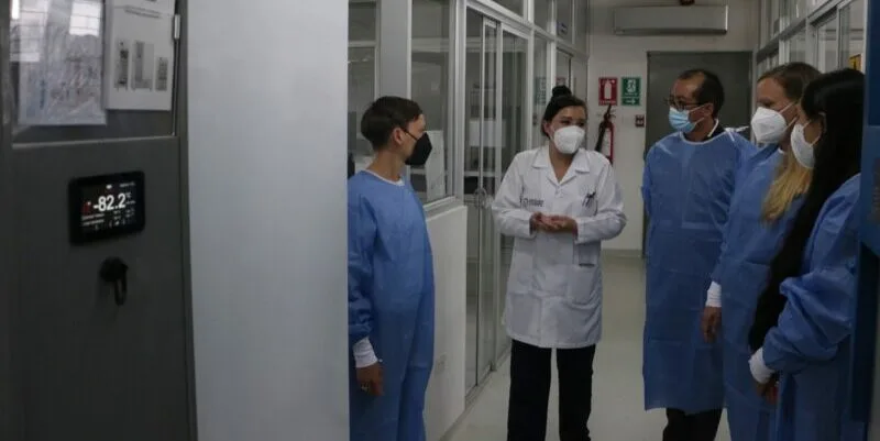 Ecuador: Cooperación Técnica Alemana dona equipo para evaluación temprana de Fusarium