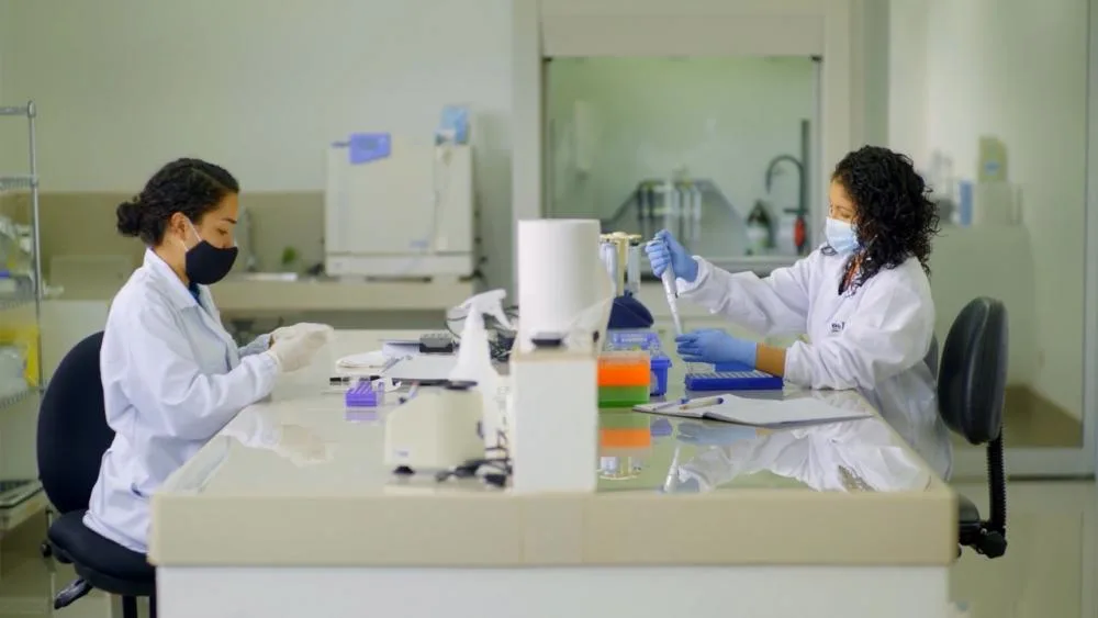 Costa Rica ya tiene su laboratorio de biología molecular para combatir la roya del café y contribuir al desarrollo de nuevas variedades del grano
