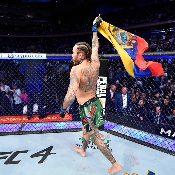 ‘Chito’ Vera: Lo dije y lo seguiré diciendo: si quieren llegar a UFC, háganse el favor y vayan a otro país o entrenen en México o Brasil