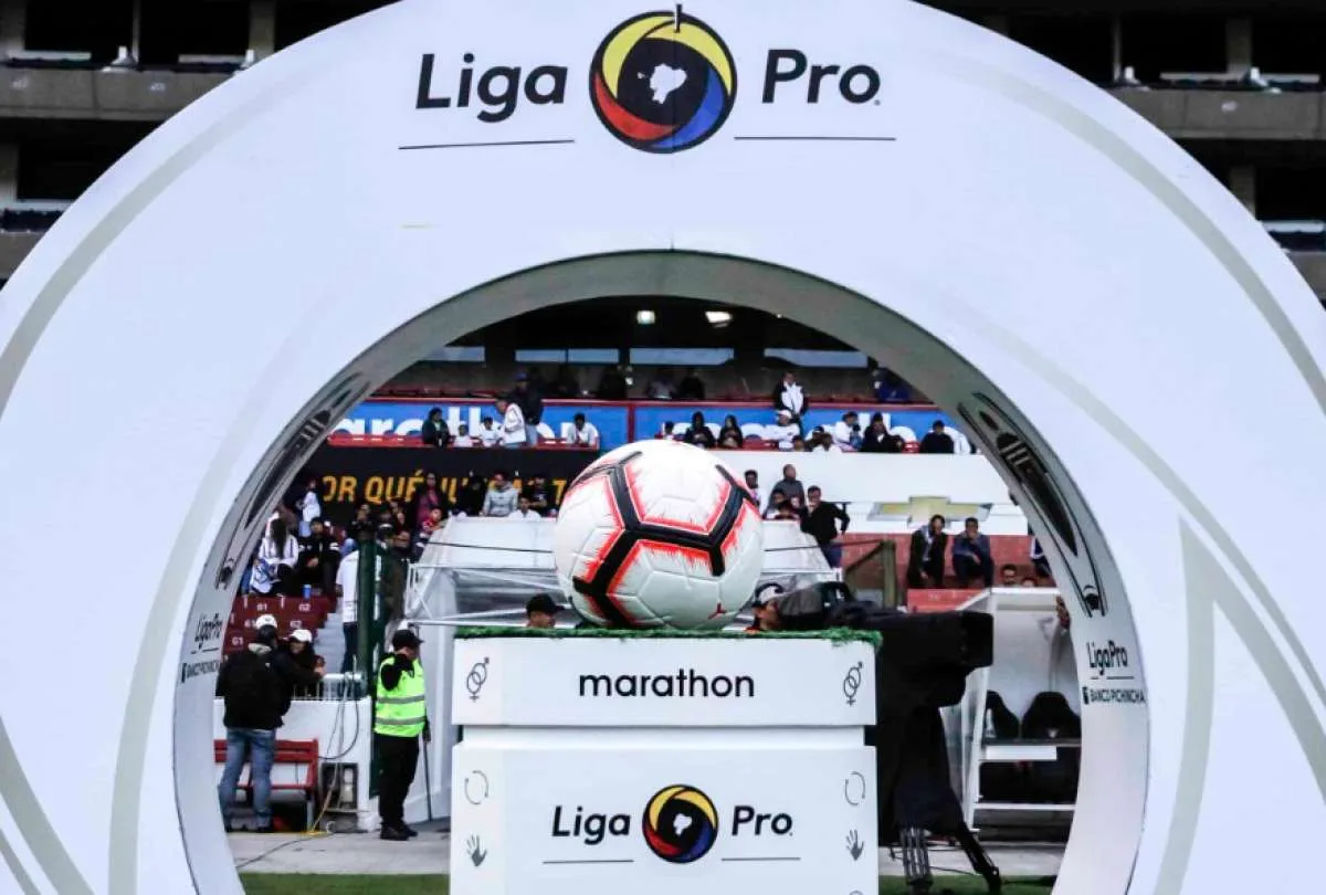 Deportes: LigaPro sanciona económicamente a Barcelona y Liga de Quito