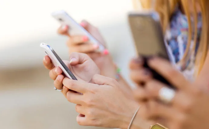 Partir de enero países de la Comunidad Andina no tendrán recargos en servicio de roaming internacional