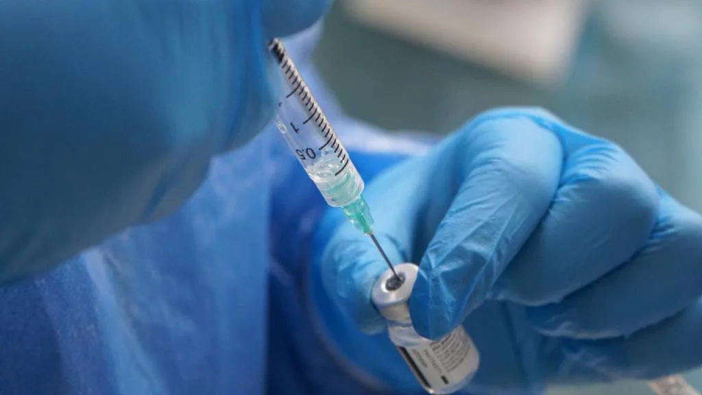 Médicos hacen recomendaciones ante la subvariante de ómicron en Ecuador