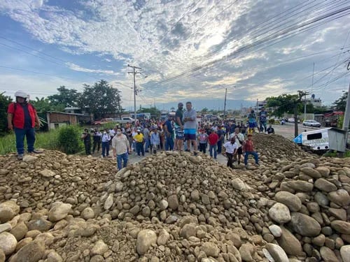 Protesta bananera: Nos ha tocado suspender a trabajadores, vender propiedades y pedir crédito para sostener el negocio