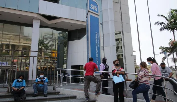Ecuador: La recaudación tributaria cerró abril de 2022 con un crecimiento de 37 %