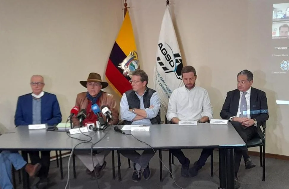 Ecuador: Ganaderos de la Sierra piden que se declare en emergencia al sector agropecuario