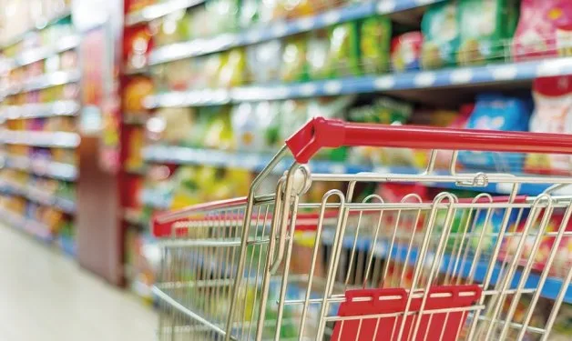 España: Los alimentos se encarecen un 11 % , con una fuerte subida de la fruta en mayo
