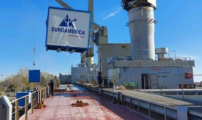 Argentina: Primera exportación de limones frescos en buque bodega a los Estados Unidos