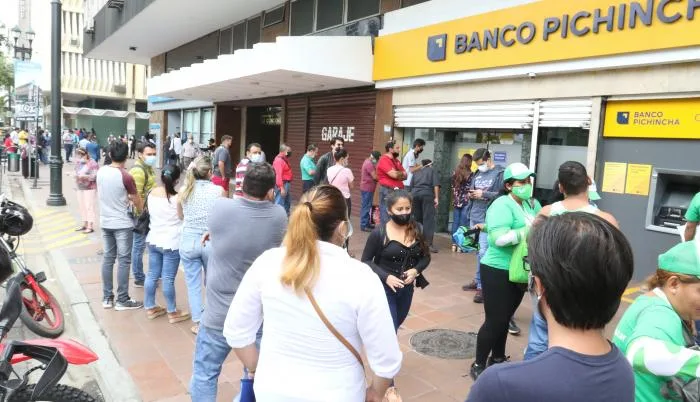 Ecuador: El crédito en el primer semestre en 2022 creció fuertemente a un ritmo del 18 %