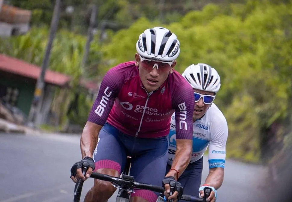 Steven Haro lidera la Vuelta a Nariño