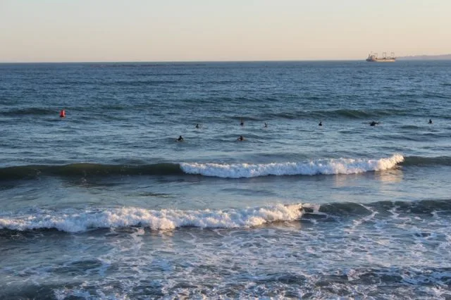 Pronóstico de oleaje agitado en la costa ecuatoriana para estas festividades