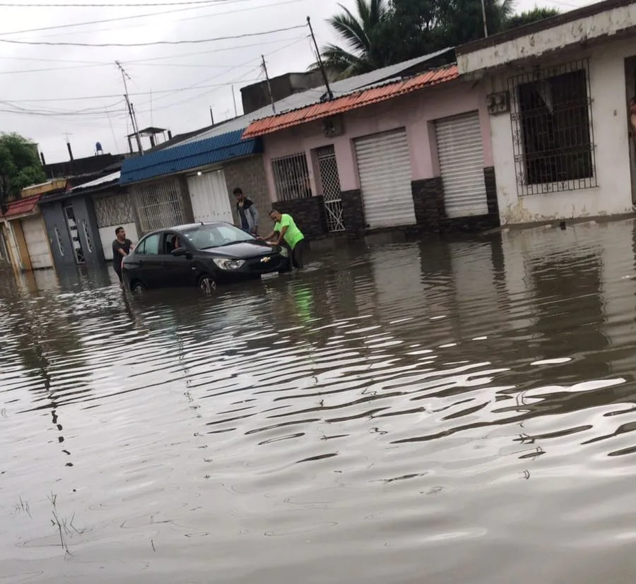 Lluvias intensas podrían continuar hasta abril