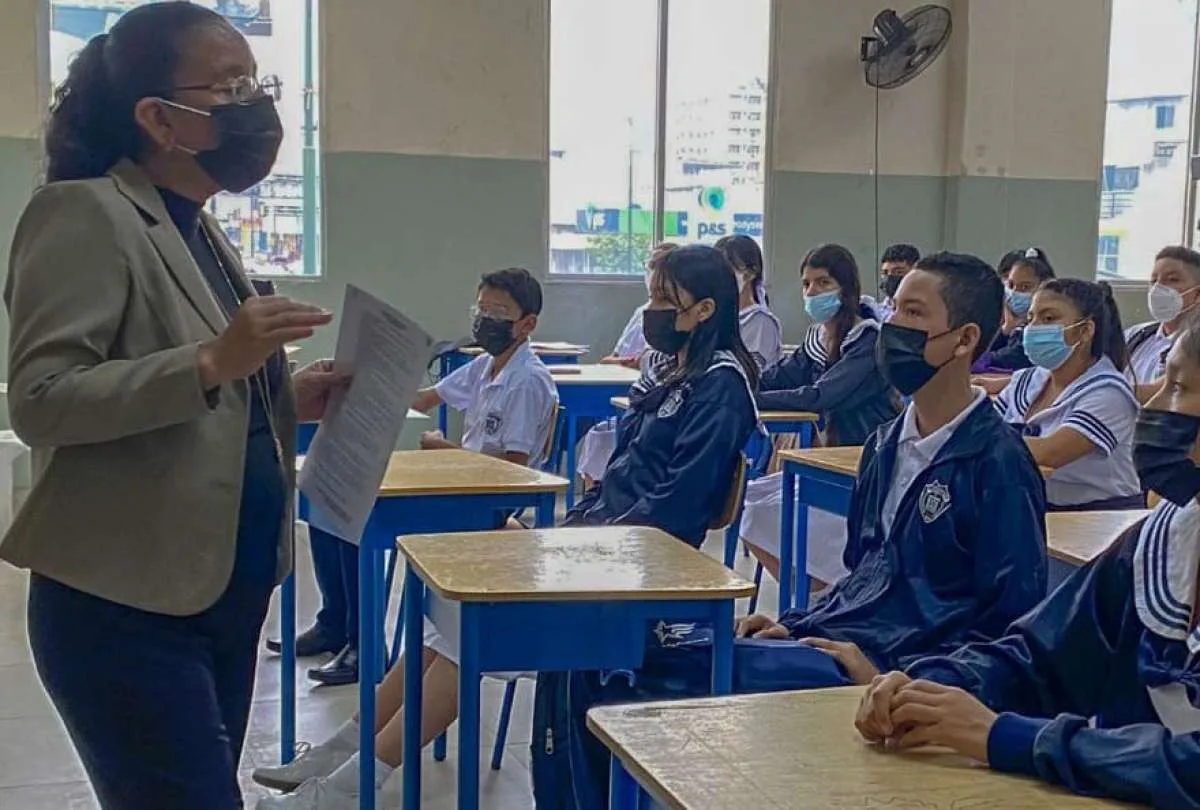 Se posterga el inicio de clases en cantones de la Costa por fuerte estación invernal