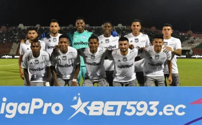 Emelec llega con cinco bajas para su debut en la Sudamericana