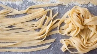 Desarrollo de pasta tipo Fettuccine a base de harinas de almendra y quinoa con 2% de semillas de chía