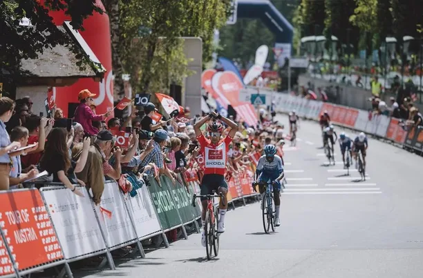 ¡Lo hizo de nuevo! Jhonatan Narváez repite triunfo en el Tour de Austria