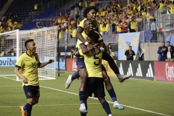 Ecuador mantiene su posición en el ranking FIFA; Argentina sigue al frente