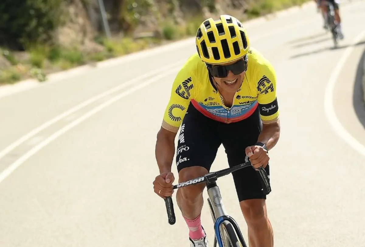Richard Carapaz se pierde La Vuelta a España