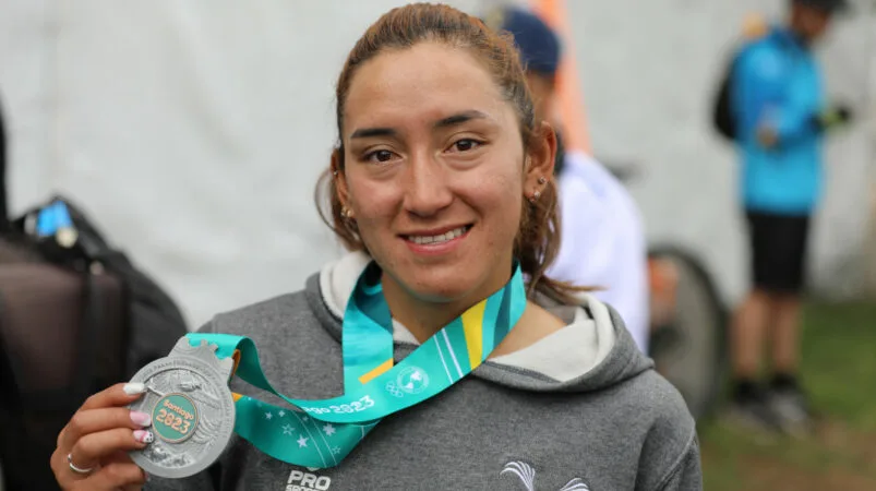 Miryam Núñez cierra su año con una medalla dedicada a su abuelo
