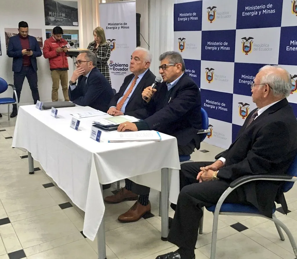 Racionamientos de energía durarán un mes para evitar colapso eléctrico