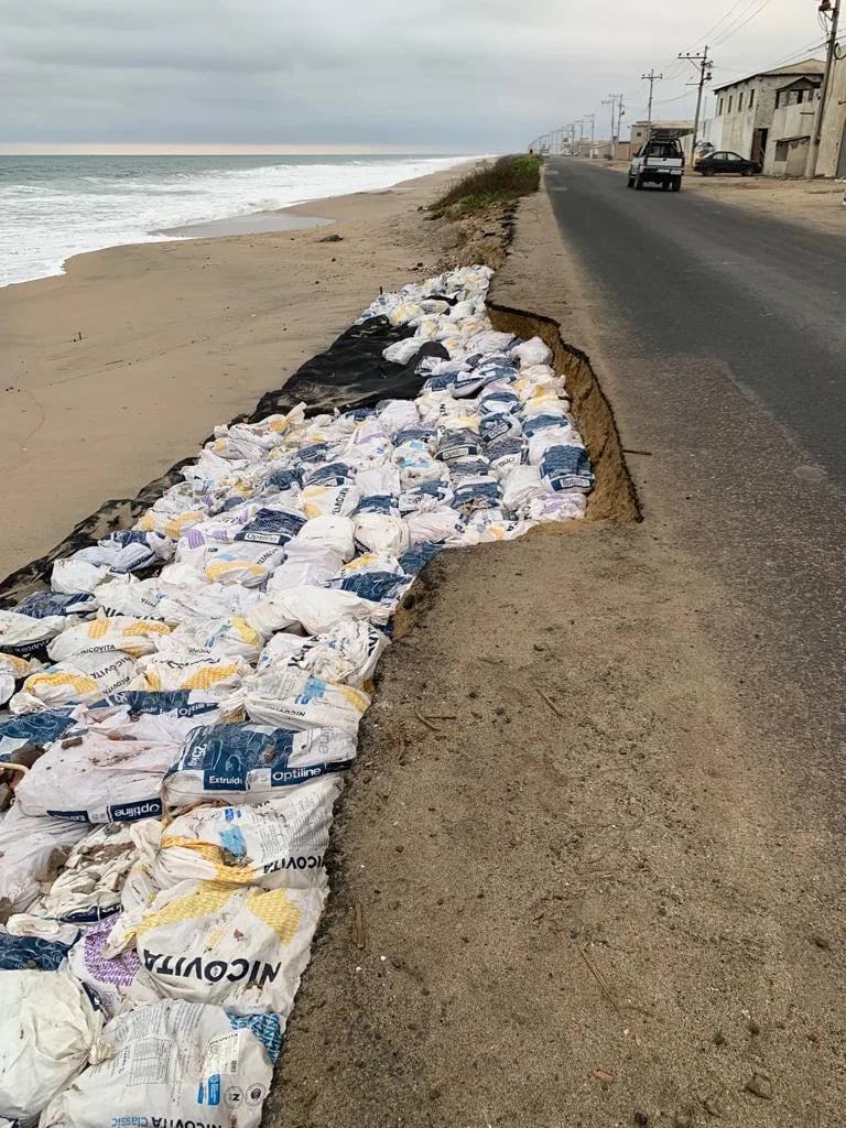 Mal estado de la carretera Mar Bravo dificulta las actividades acuícolas