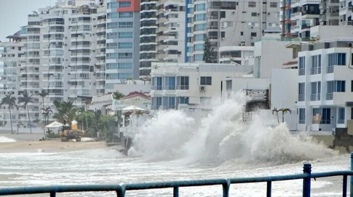 ECUADOR: Estado de mar agitado para el feriado de carnaval advierte Inocar