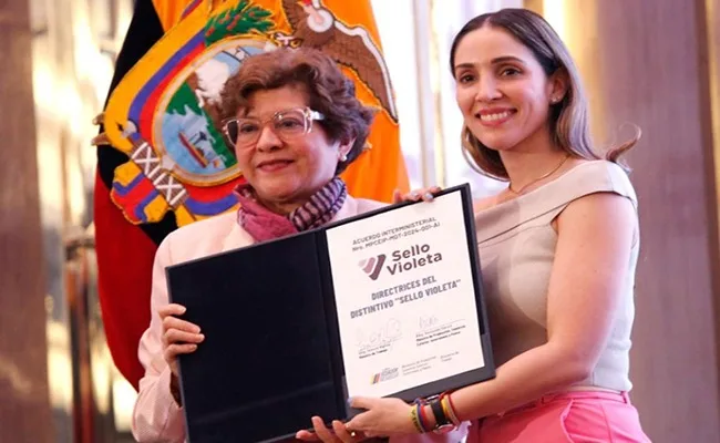 Ecuador lidera en América Latina con el "Sello Violeta" para impulsar igualdad de género y crecimiento económico