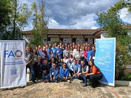 Colombia se Prepara para Emergencias por Enfermedades Animales Transmisibles a Humanos