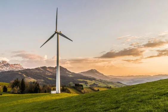 ECUADOR: La Formación en sostenibilidad, clave para Impulsar la transición energética en el país