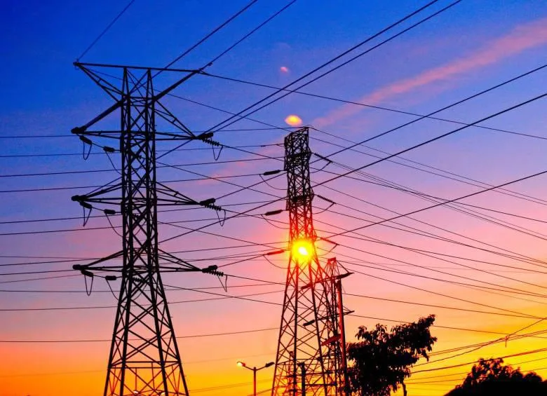 Colombia volverá a venderle energía a Ecuador por su actual crisis energética