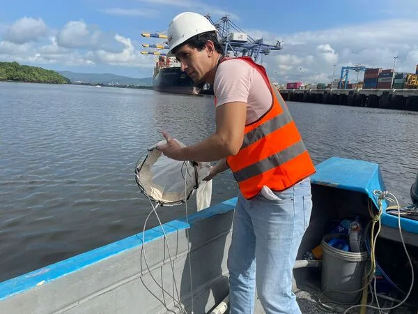 ECUADOR: El Instituto Público de Investigación de Acuicultura y Pesca celebra su aniversario con una sesión solemne