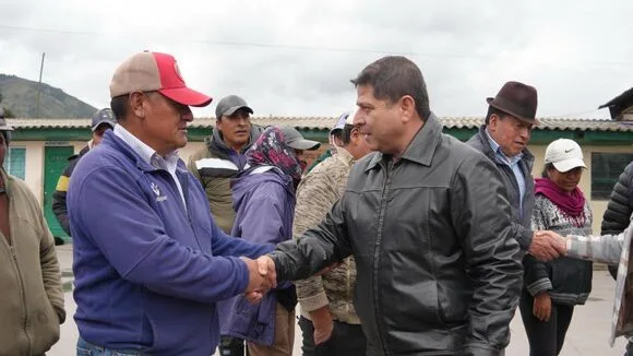 ECUADOR: Cayambe refuerza su sector agropecuario con nuevos compromisos y apoyo a productores locales