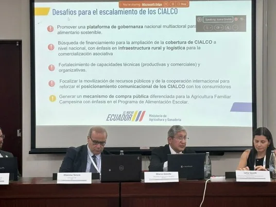 Ecuador presenta su estrategia alimentaria en Etiopía