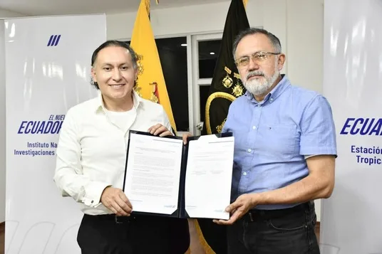 ECUADOR: Avanza cooperación en bioinsumos entre INIAP y ECB