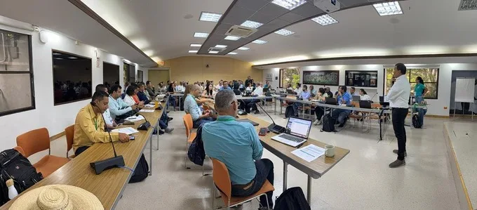 Ecuador forma parte de reuniones estratégicas del FLAR para el futuro del arroz en América Latina