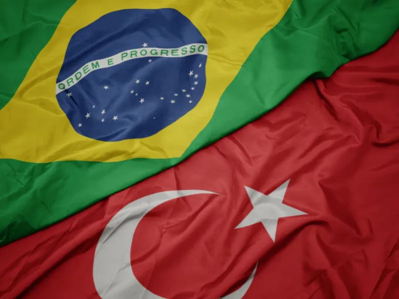 Brasil acuerda con Turquía ruta alternativa al Estrecho de Ormuz para exportaciones agropecuarias