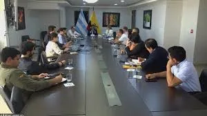 ECUADOR: Gremios exportadores plantean reformas clave para fortalecer la economía